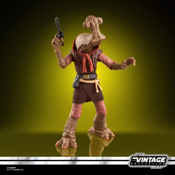 Hasbro Star Wars The Vintage Collection Momaw Nadon with E-11 blaster in hand.