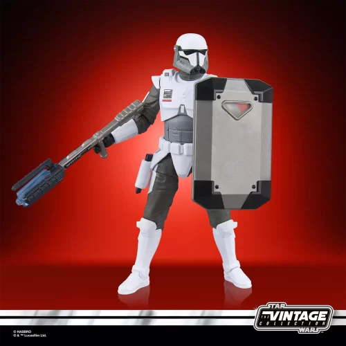 Hasbro Star Wars The Vintage Collection Imperial Armored Commando with riot shield and baton.
