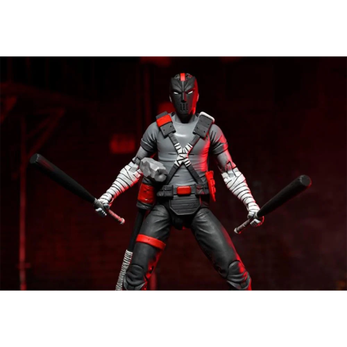 NECA Teenage Mutant Ninja Turtles The Last Ronin - The Lost Years Casey Jones Nightwatcher with baseball bats.