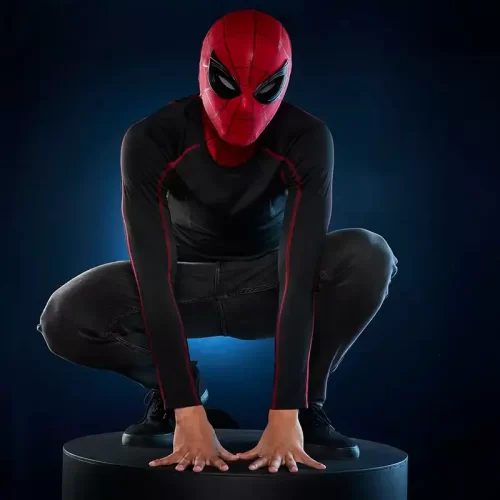 Marvel Legends Spider-Man: Homecoming Electronic Expressive Mask - Image 9
