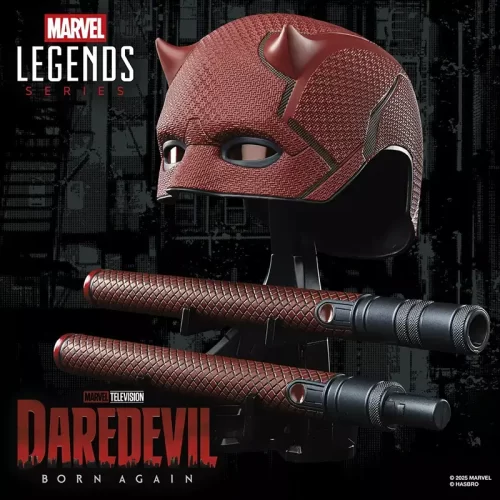 Marvel Legends Daredevil: Born Again Mask and Billy Club - Image 5