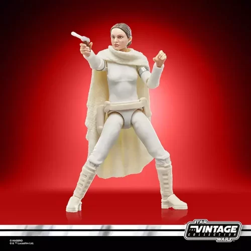 Hasbro Star Wars The Vintage Collection Padme Amidala (Attack of the Clones) aiming blaster.