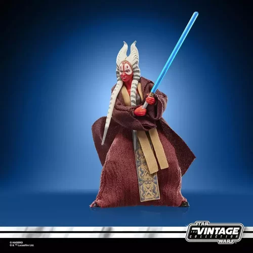 Hasbro Star Wars The Vintage Collection Shaak Ti (Attack of the Clones) with two handed grip on lightsaber.